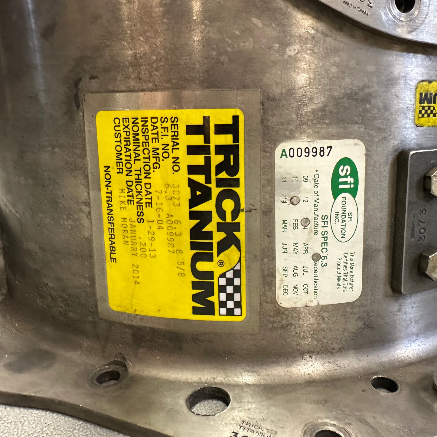 Trick Titanium Bell Housing With Cross shaft