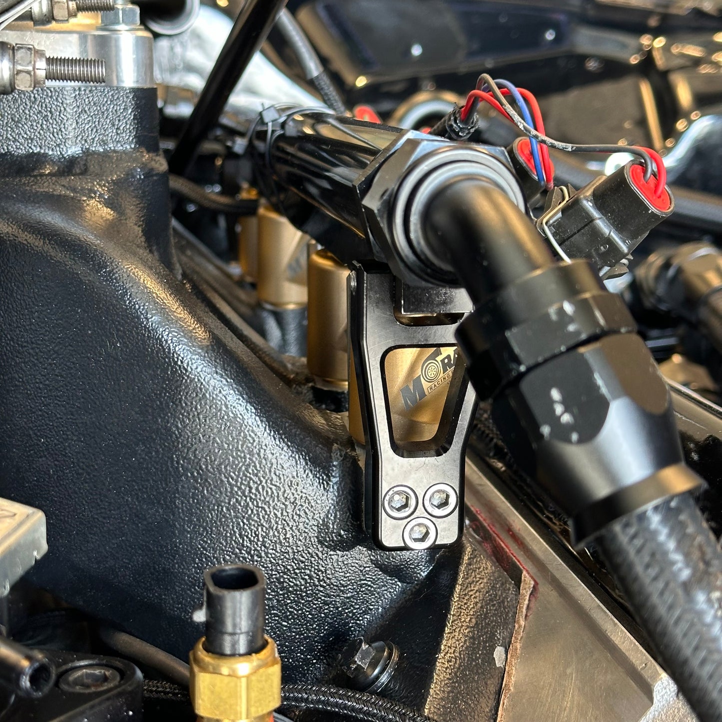 EFI V16 Canted Injector Billet Bung Weld-in Kit