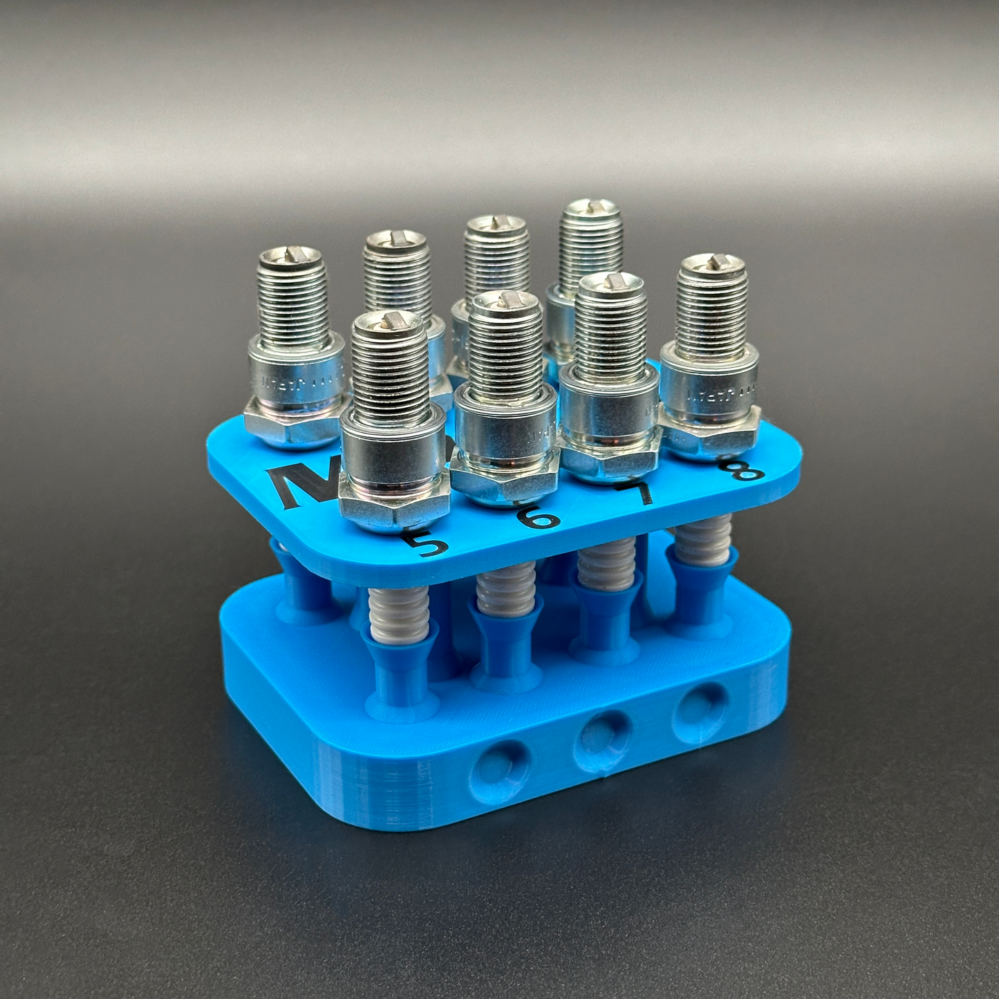 [Ford] Spark Plug Holder