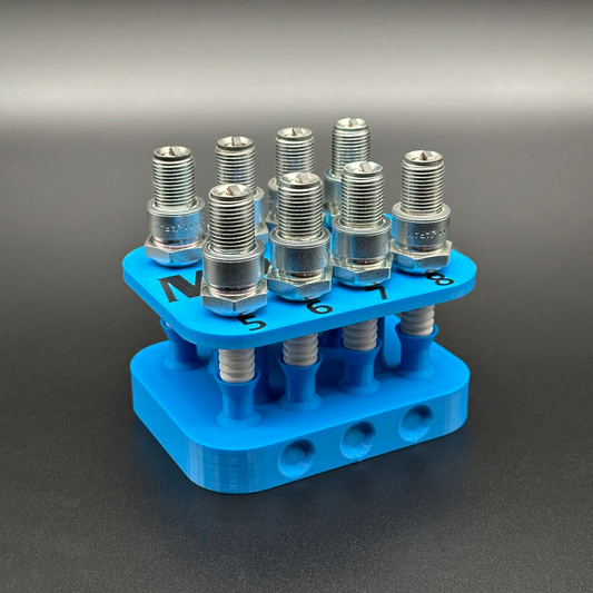 [Ford] Spark Plug Holder